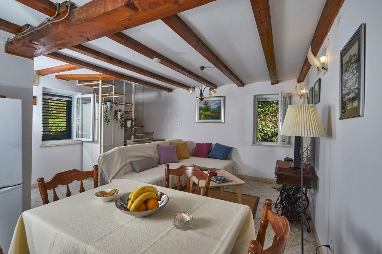 Holiday Home Olive Mill Mlini Exterior photo